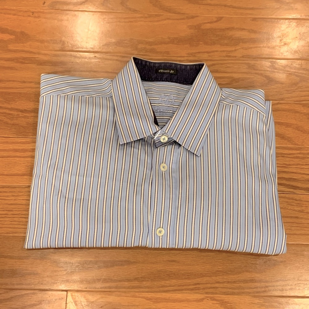 Men’s Button Down. Size XL.
